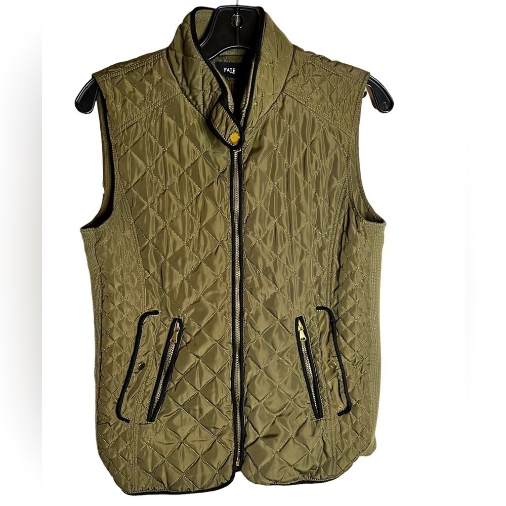Fate Quilted Vest Womens Size Medium Green Puffer Sleeveless